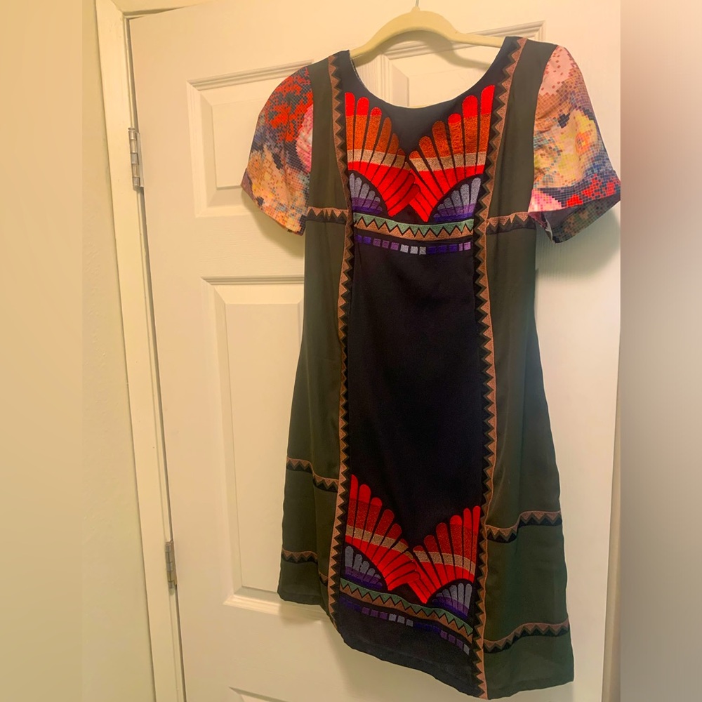 Anthropologie Dress- Size 6